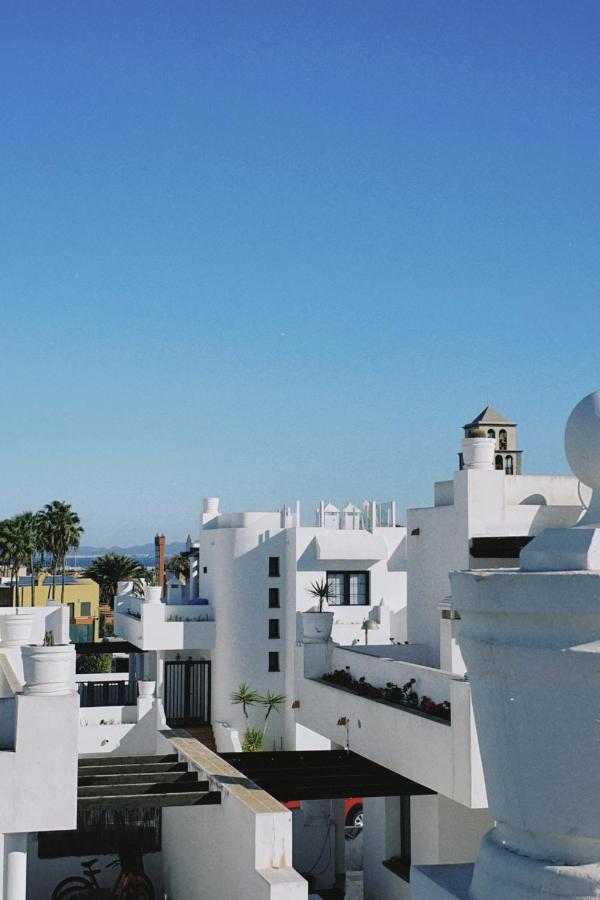 Hotel Coco Surfhouse - Coworking Coliving Corralejo Esterno foto